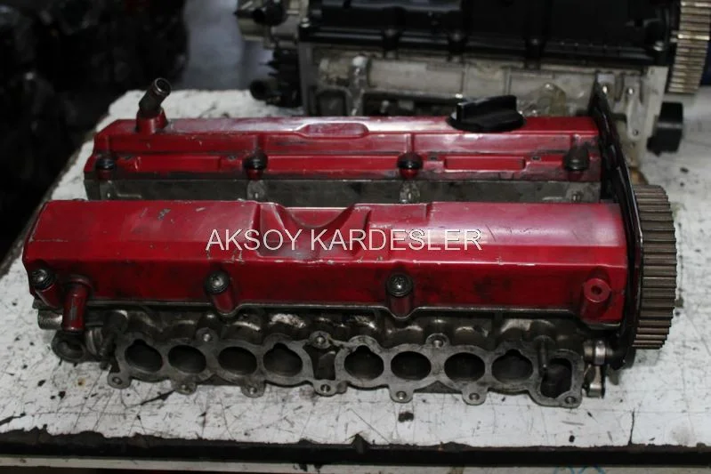 Nissan 200SX Silindir Kapağı