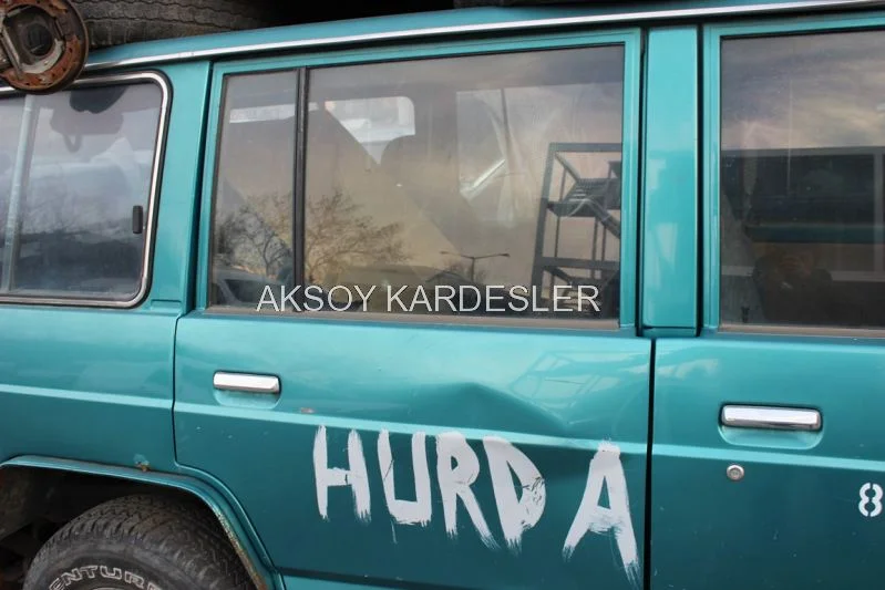 Nissan Patrol Sağ Arka Kapı Mavi Çıkma