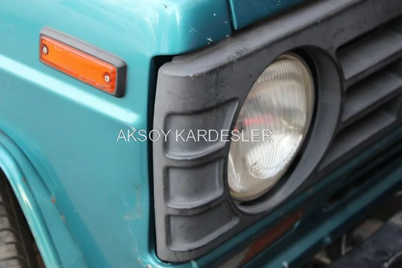 Nissan Patrol Sağ Ön Far Çıkma