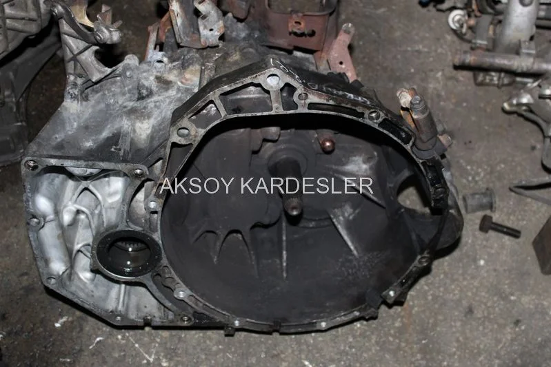 Nissan X-Trail Dizel Şanzıman Çıkma