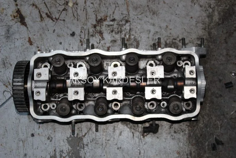 Suzuki Vitara Silindir Kapağı