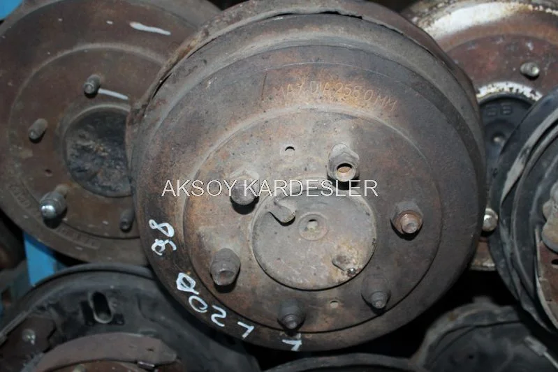 Mitsubishi L200 Çıkma Arka Akis