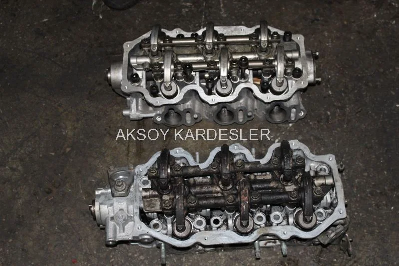 Nissan Pathfinder 3.3 Silindir Kapağı Çıkma Orjinal