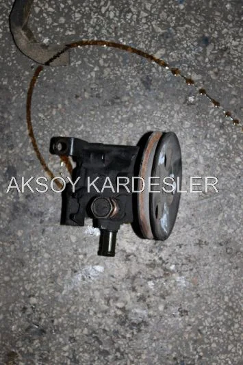 Nissan Pathfinder Direksiyon Pompası Çıkma