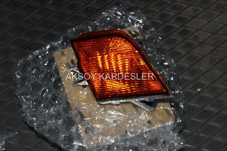 Nissan Micra Ön Sinyal Lambası 2006 Model