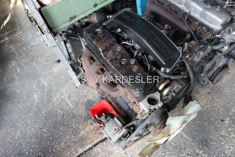 Isuzu KB 2.5 Motor Çıkma